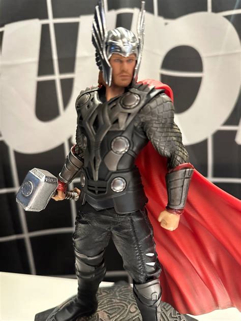 Thor 1 Statue Iron Studios Thor Deluxe Art Scale 1 10 Exclusive