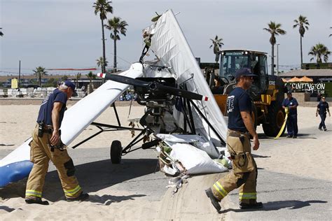 Small Plane Crashes Into The Waters Off Huntington State Beach Los