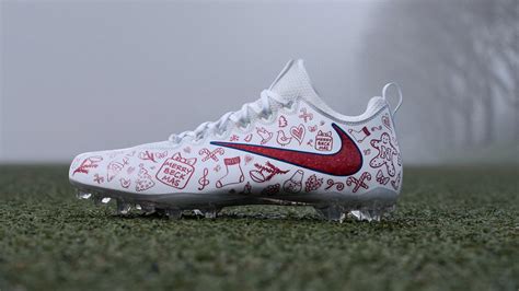 Nike Unveils One Of A Kind Christmas Boots That Feature Actual Grass Footy Headlines