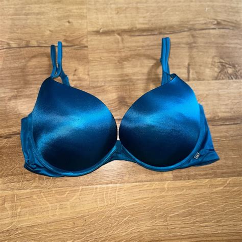 Victorias Secret Very Sexy Bra Gem