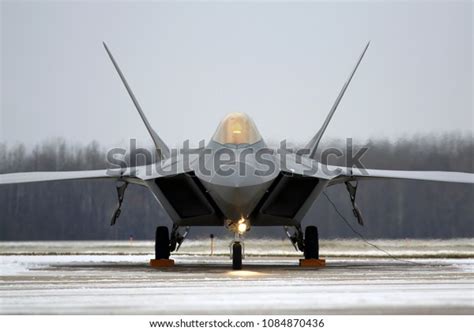 F22 Raptor Runway Pilot Photos, Images & Pictures | Shutterstock