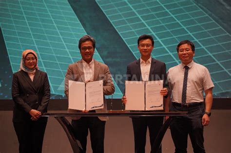 Pertamina NRE Huawei Kembangkan Pusat Inovasi PLTS Pertama Di