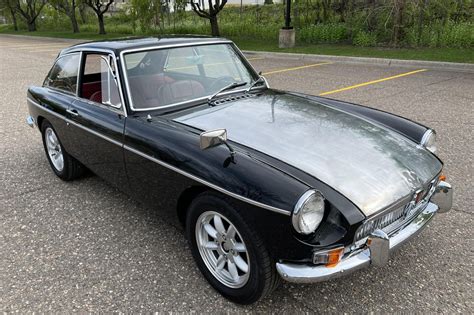 1967 MG MGB GT GHN3L106670 Hagerty Valuation Tools