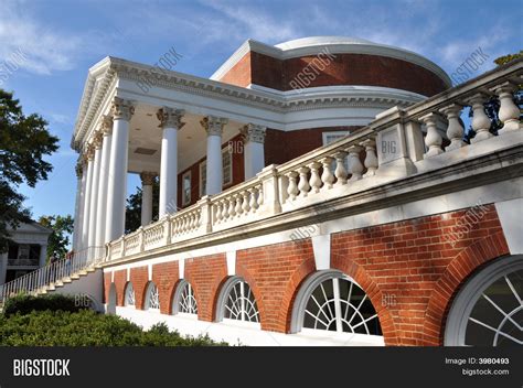 Uva Rotunda Image & Photo (Free Trial) | Bigstock