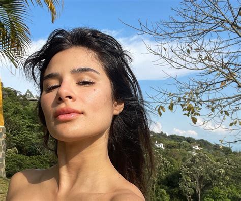 Diane Guerrero Biography 33 Photos Age Height Real Name Instagram