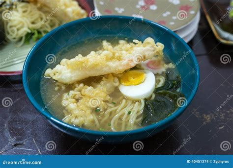 Delicious Japanese Chestnut And Chicken With Shimeji Seasoned Mixed