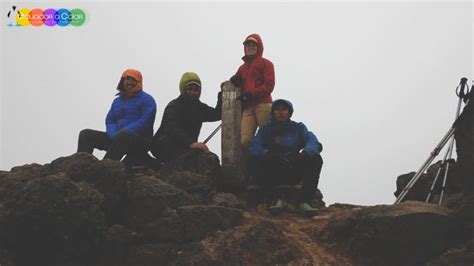 Pichincha Mountains Traverse Hiking Day Tour Trekking near Quito, Ecuador