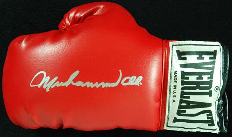 Lot Detail Muhammad Ali Signed Everlast Boxing Glove Jsa Graded