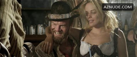 NICOLE HEROLD Nude AZNude