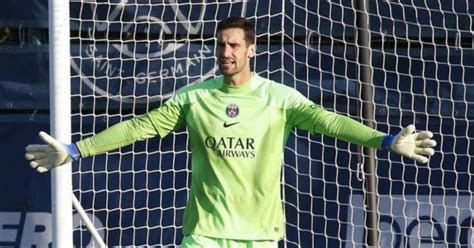 Sergio Rico Arquero Espa Ol Del Psg Se Encuentra En Estado Grave