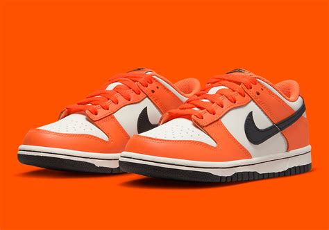 Nike Dunk Low GS Halloween DH9765-003 | SneakerNews.com