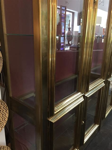 Pair of Mastercraft Brass Vitrines Display Cabinets at 1stDibs