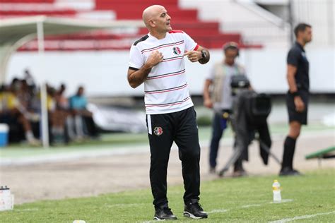 Santa Cruz Fecha T Cnico Itamar Sch Lle Por Uma Temporada Santa