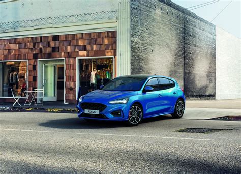 Ford Focus Arriva Il Mild Hybrid V Da E Cv News Automoto It