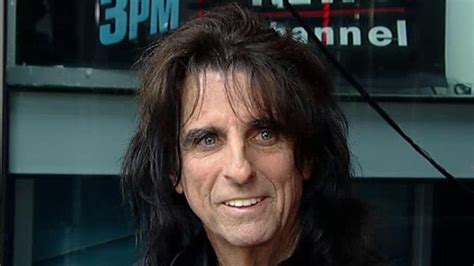 Alice Cooper Explains Death Pact With Wife We Have A Life Pact