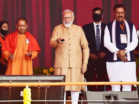 Pm Modi Addresses Rally In Prayagraj The Etimes Photogallery Page