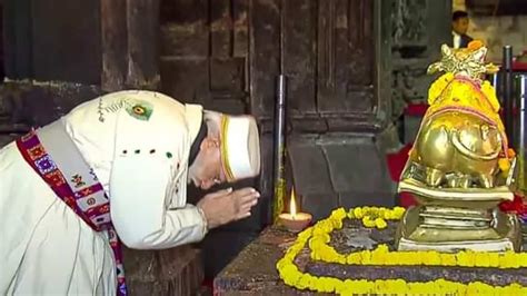 In Uttarakhand Pm Modi Offers Prayers At Iconic Kedarnath Dham