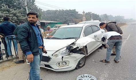 Car And Bike Collided Head On In Varanasi Two Friends Injured Who Going On Duty Amar Ujala