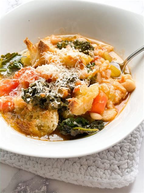 Hearty Ribollita | Fit Mama in 30