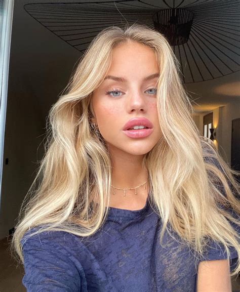 Kiara Amato 🦋 Paris On Instagram “sunday Mood” Sand Blonde Hair