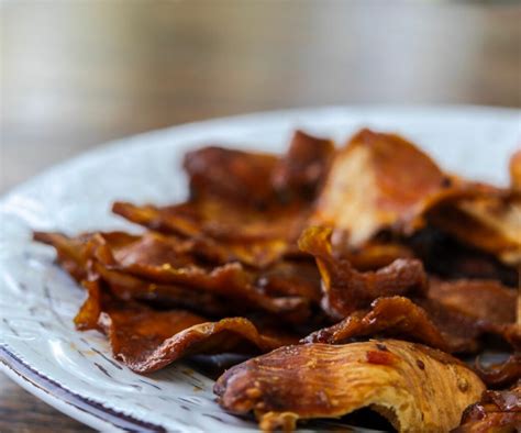 How to Make Mushroom Jerky