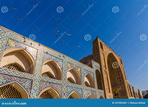 Jameh Mosque In Isfahan Ir Stock Image Image Of Exterior Mosaic