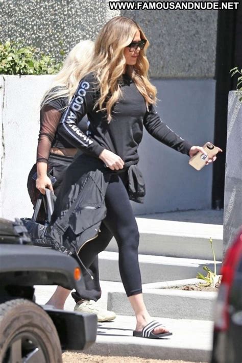Khloe Kardashian No Source Babe Beautiful Posing Hot Paparazzi Nude