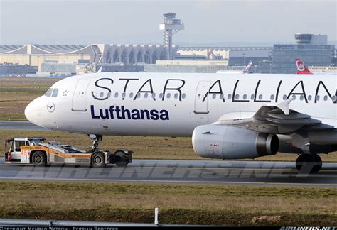 Airbus A321 131 Star Alliance Lufthansa Aviation Photo 2661483