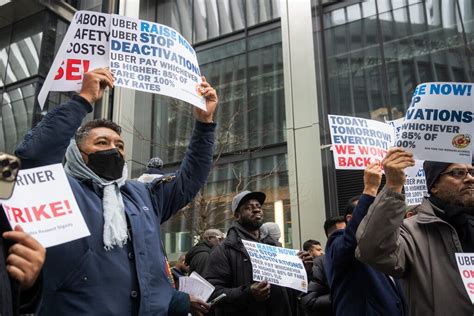 New York Raises Pay for Uber Drivers - The New York Times