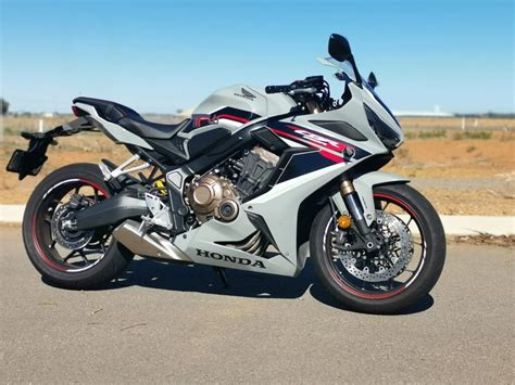 Honda Cbr650r A2lams Acceleration And Top Speed Motostatz