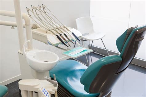 Interior De CirugÃa Dental Moderna Con Equipo Dental OdontologÃa