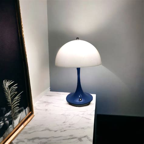 Lampe De Table Sans Fil LED Bleue Lina Lampes De Table