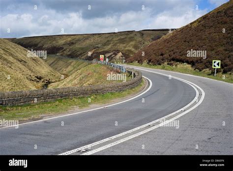 The A57 Snake Pass In The Derbyshire Peak District England Uk Stock