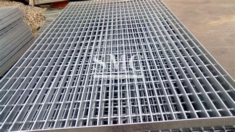 Hot Dip Galvanized Steel Grating Gi Steel Grating Price Supplier