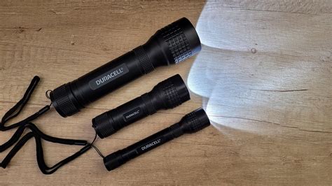 Duracell Voyager Trio E LED Torch Pack LNT 200 FULL REVIEW YouTube