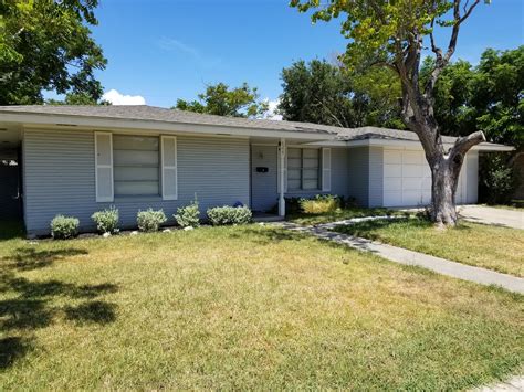 4229 Driftwood Pl Corpus Christi Tx 78411 Trulia