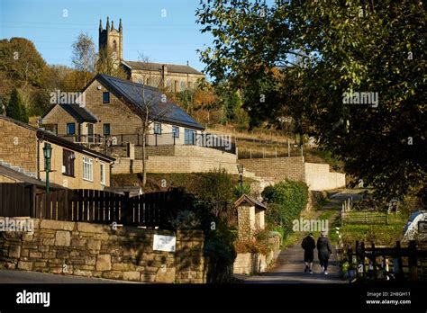 Glossop, Tintwistle village civil parish in High Peak district of ...