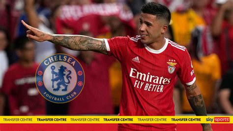 Enzo Fernandez Chelsea Sign Midfielder In £1068m British Record Transfer Deal From Benfica