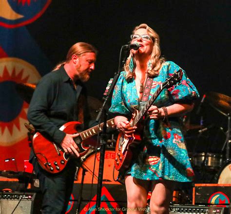 Tedeschi Trucks Band Los Lobos Memorial Auditorium 82322