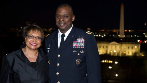 Retired General Lloyd Austin Wife Height And Net Worth