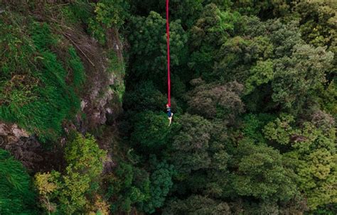 Bungee Jumping In Italia Lista Dei Migliori Luoghi Dove Praticarlo