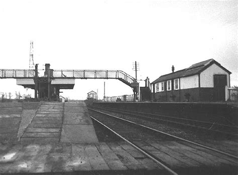 Disused Stations: Verney Junction Station