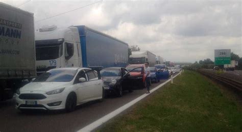 Mantova Tre Incidenti Sull Autostrada A22 Due Morti E Un Ferito Grave