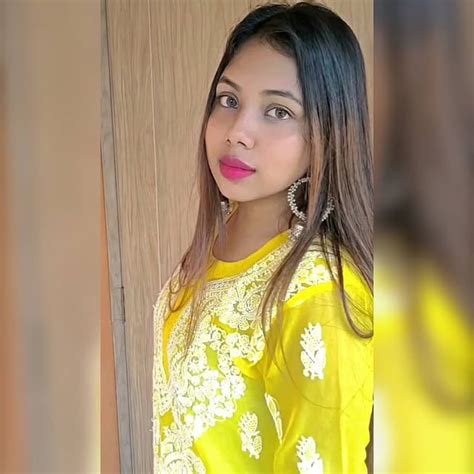 Harshita Das Harshitaofficial02 • Threads Say More