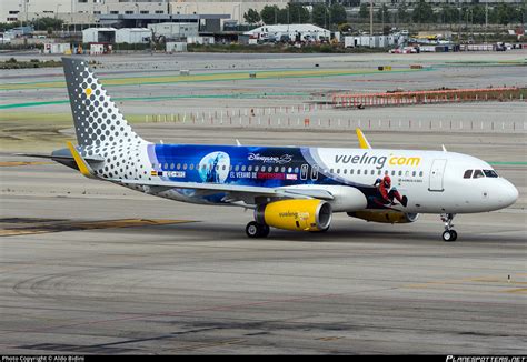 EC MYC Vueling Airbus A320 232 WL Photo By Aldo Bidini ID 839391