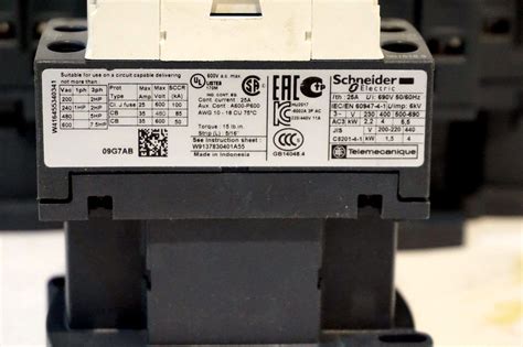 NEW SCHNEIDER ELECTRIC LC1-D09 CONTACTOR LC1D09 - SB Industrial Supply ...