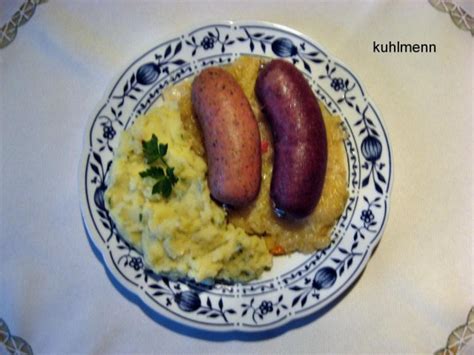 Blut Und Leberwurst Mit Kartoffeln Und Sauerkraut Rezept Kochbar De