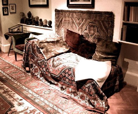 Sigmund Freud Sofa