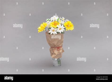 Fake Flowers Hi Res Stock Photography And Images Alamy