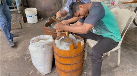 Old Fashioned Hand Churned Ice Cream Making Indian Street Food Youtube